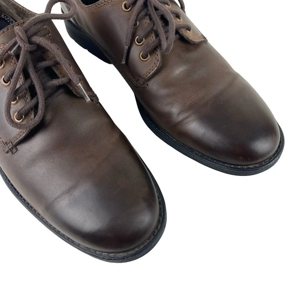 Men’s Clarks Oxfords Shoes Size 10 Brown Leather Upper Lace Up Casual or Dress